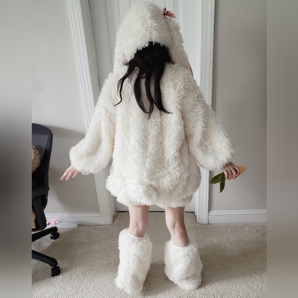 Fluffy kawaii bunny costume 🐰 Easter 🐰 Cosplay 🐰 Halloween - Picture 5 of 6